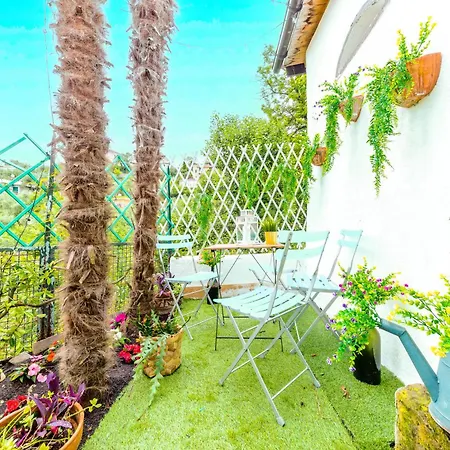 - Terrazzo - Close To The Sea - Ac Apartment *